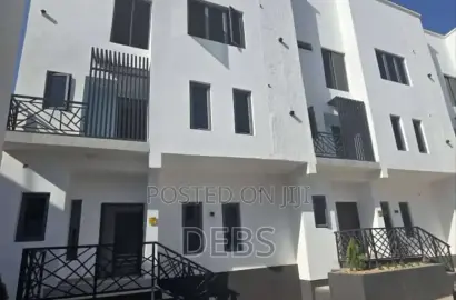 4bdrm Townhouse / Terrace in Guzape for rent