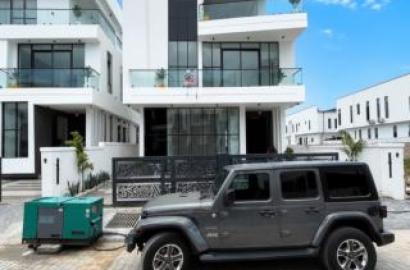 6 bedroom detached duplex for sale