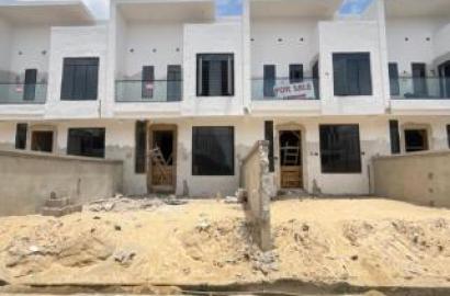 4 bedroom flat / apartment for sale