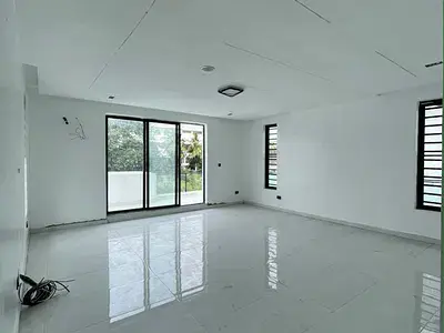 Detached duplex for sale  5 Bedroom Detached Duplex Chevron, Lekki, Lagos