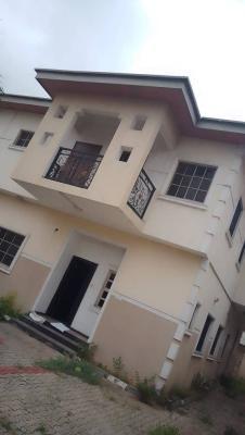 4 bedroom detached duplex for rent
