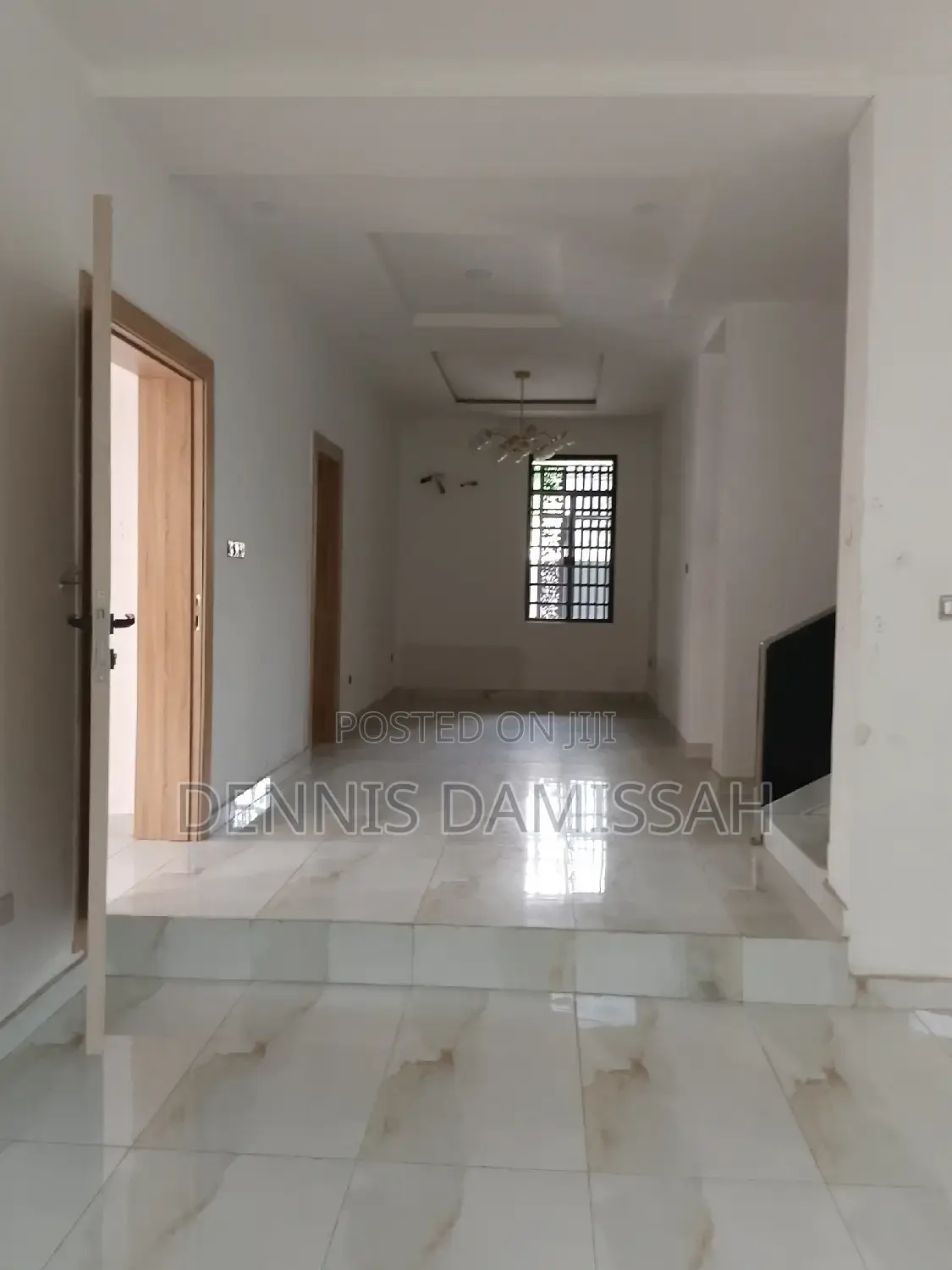 5bdrm Duplex in Omole Phase1 Ikeja for sale