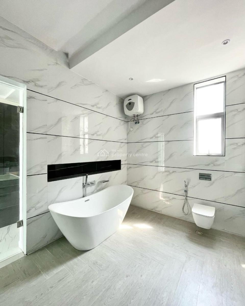 5 bedroom detached duplex for sale