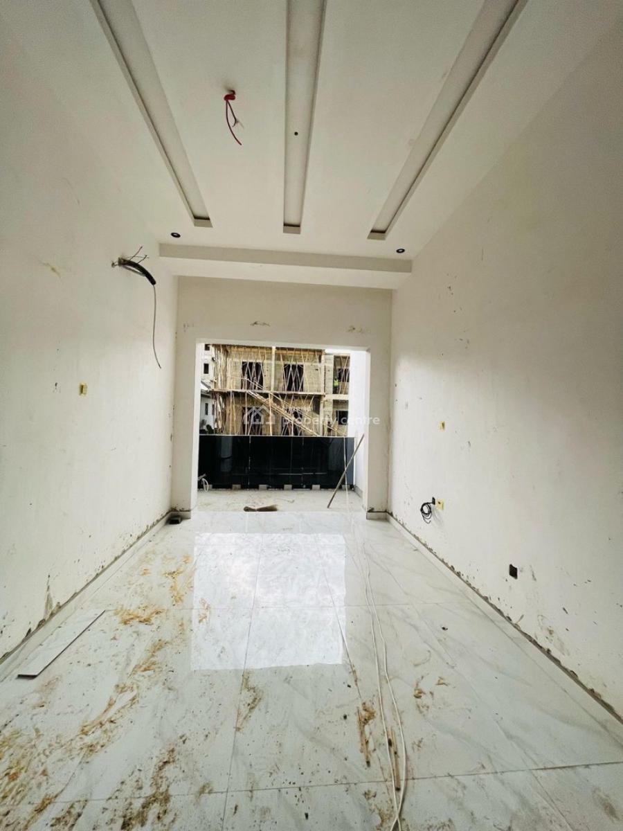 5 bedroom semi-detached duplex for sale