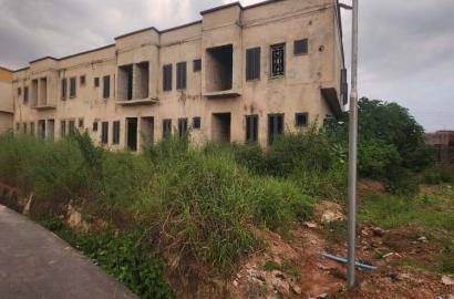 3bedroom Terrace Duplex with 2 parlours (Carcass level)