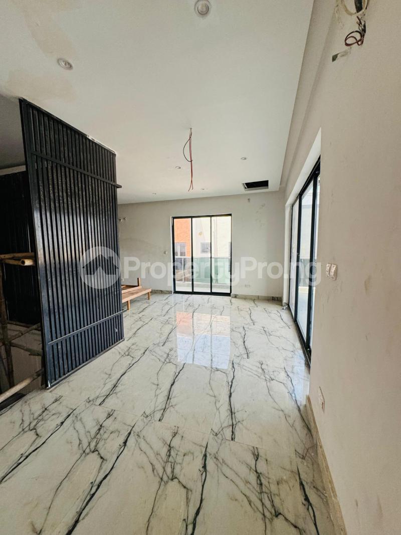 5bed Semi Detached+bq