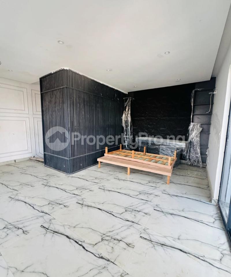 5bed Semi Detached+bq