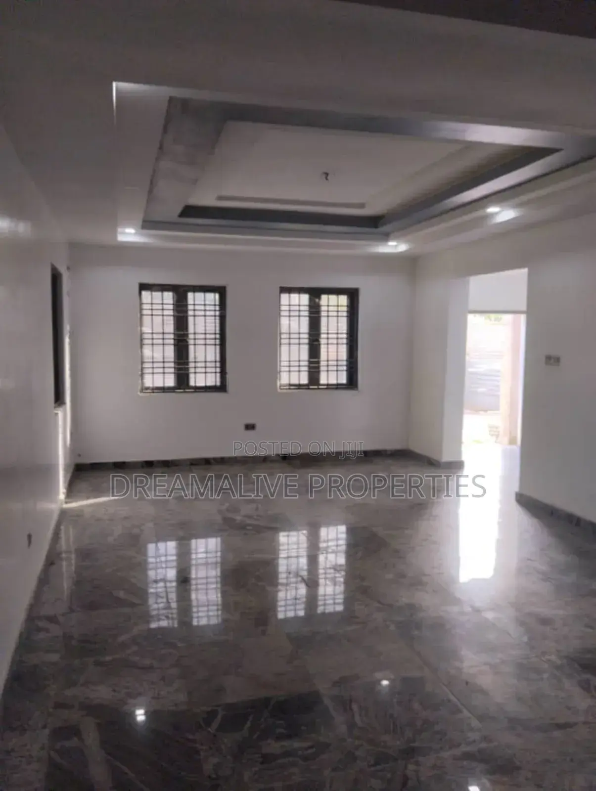 5bdrm Duplex in Guzape District for rent