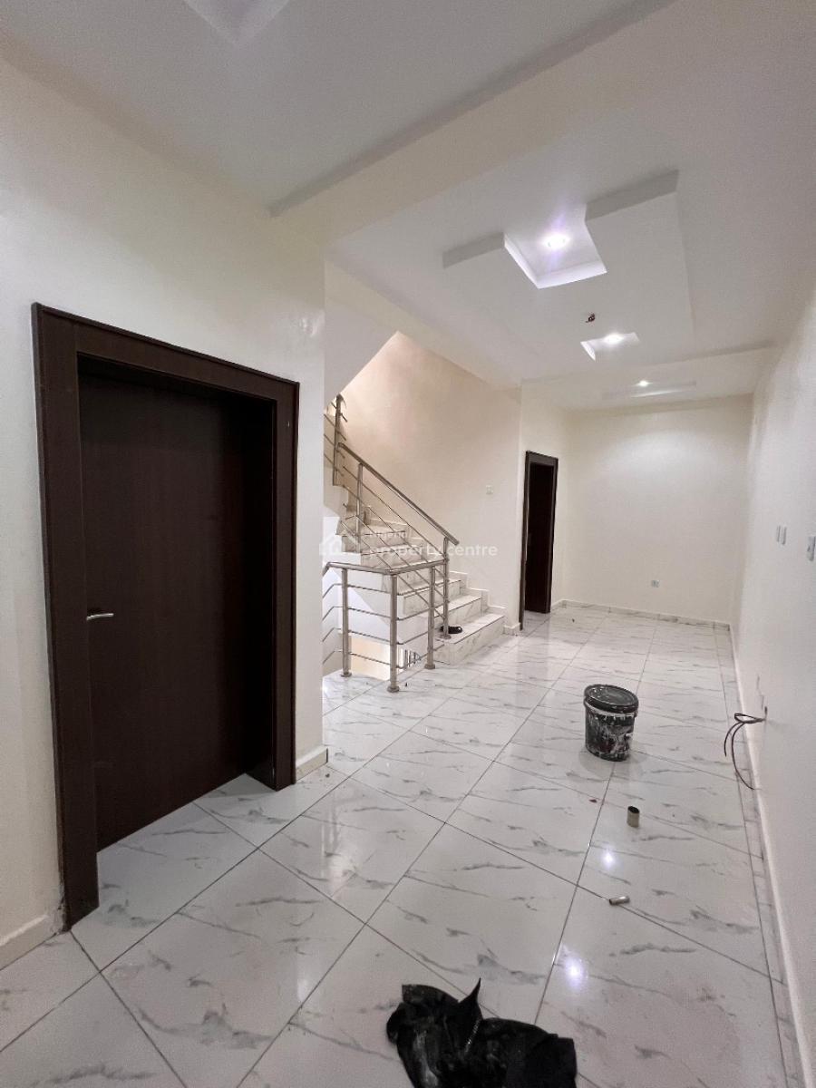 4 bedroom terraced duplex for rent