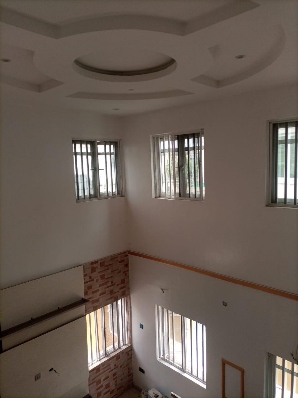 3 bedrooms duplex for rent