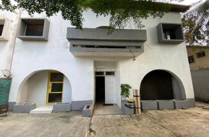 5 bedroom commercial property for rent