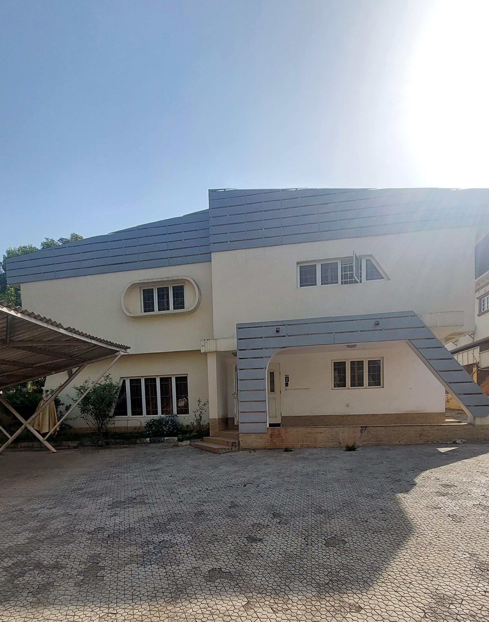 Standard 4bed Terrace Duplex in Ikota