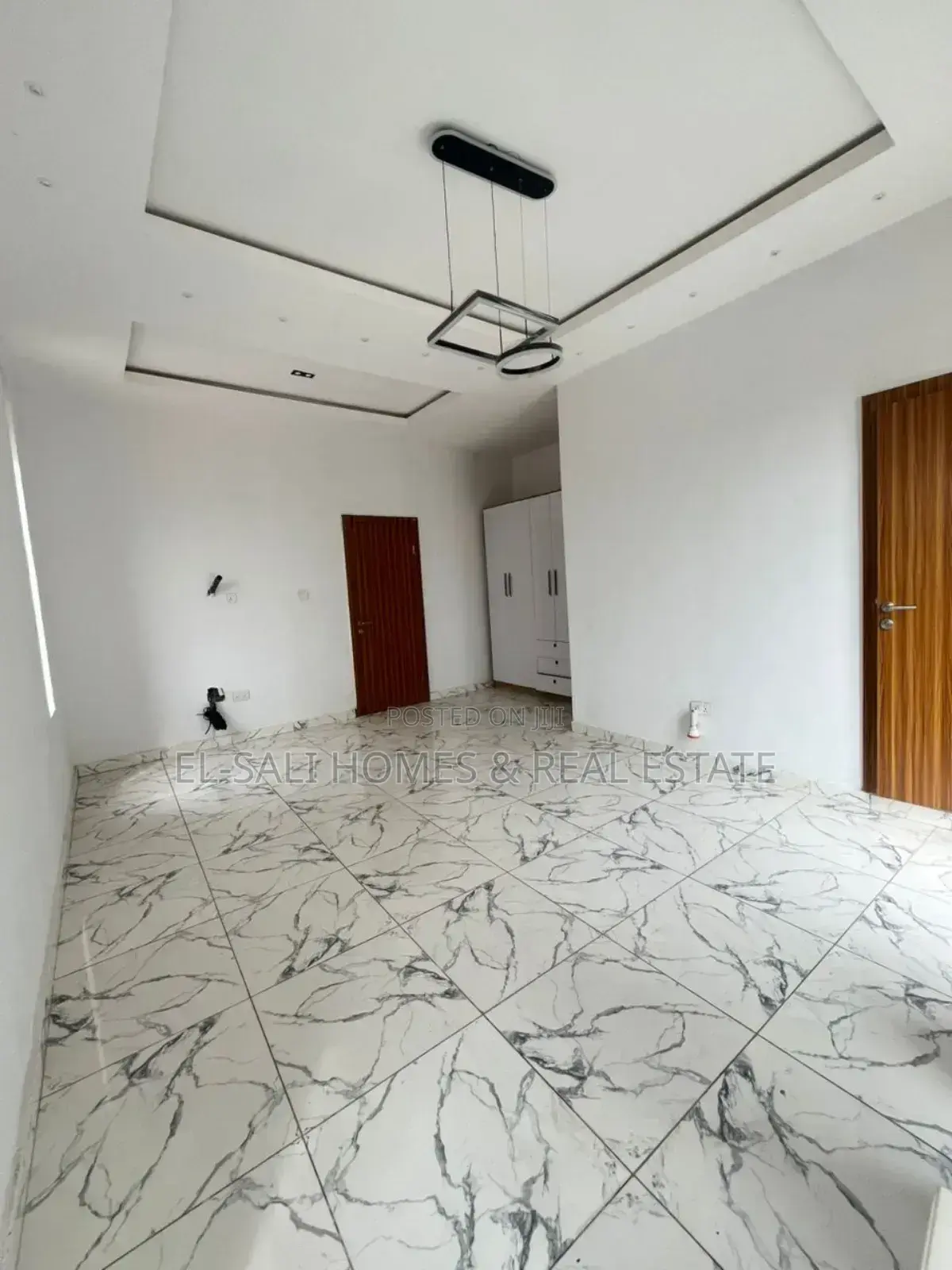 Standard 4bed Terrace Duplex in Ikota