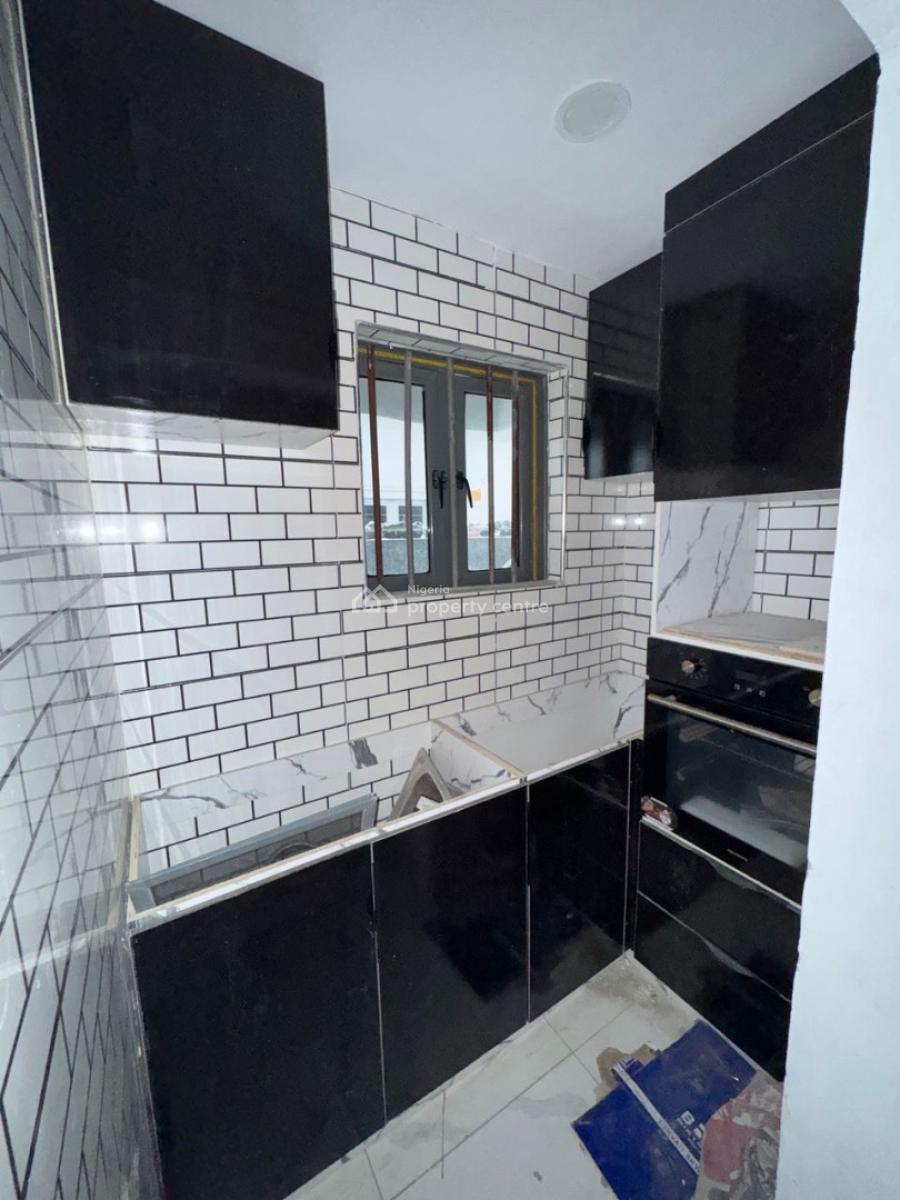 1 bedroom mini flat (room and parlour) for rent