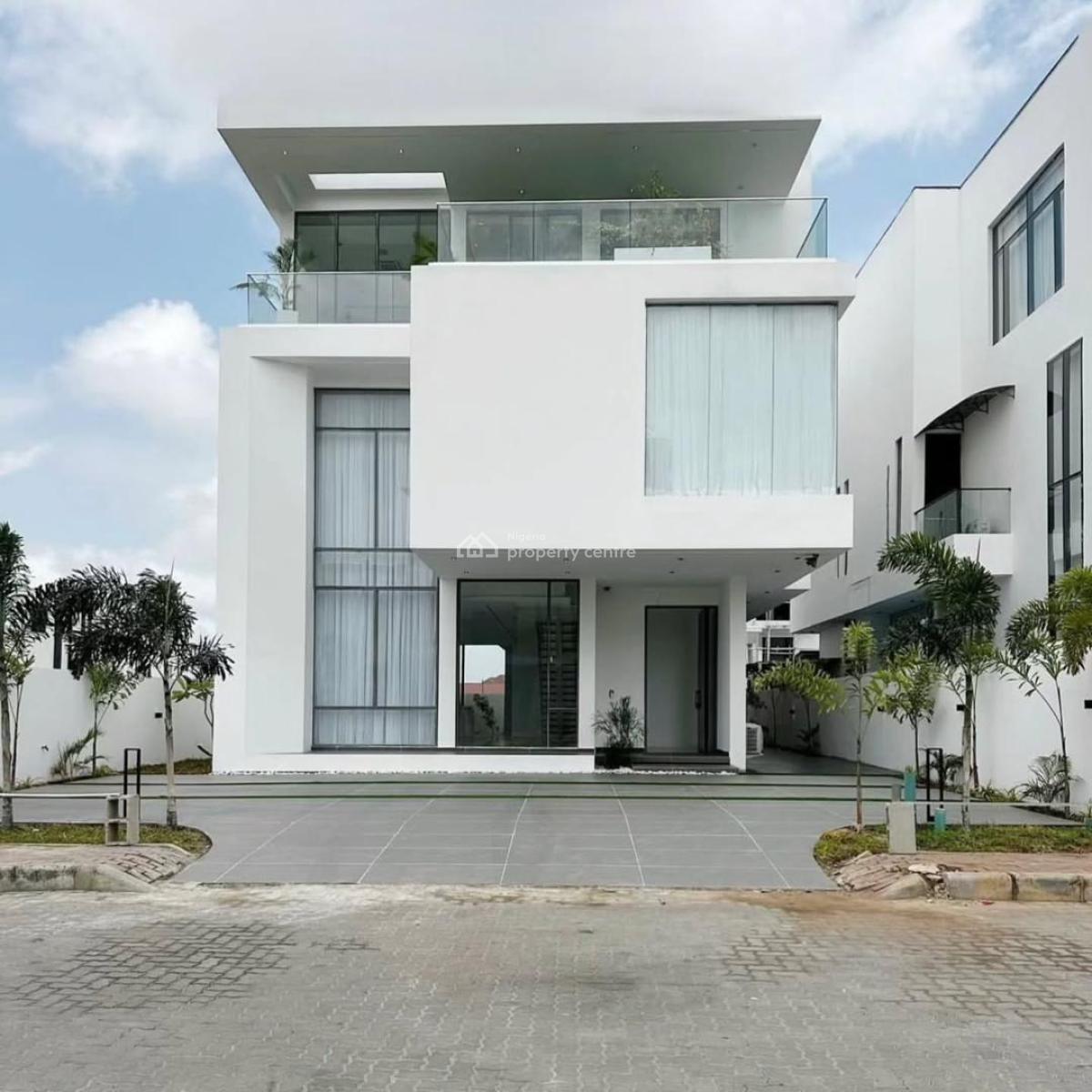 5 bedroom detached duplex for sale