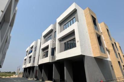 4 bedroom terraced duplex for sale