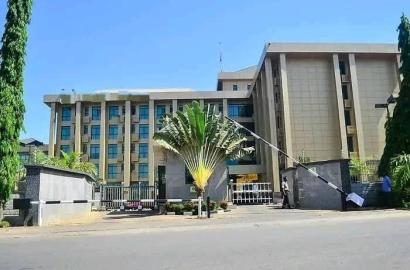 102 ROOMS FUNCTIONAL BEAUTIFUL HOTEL FOR SALE IN GUDU, ABUJA