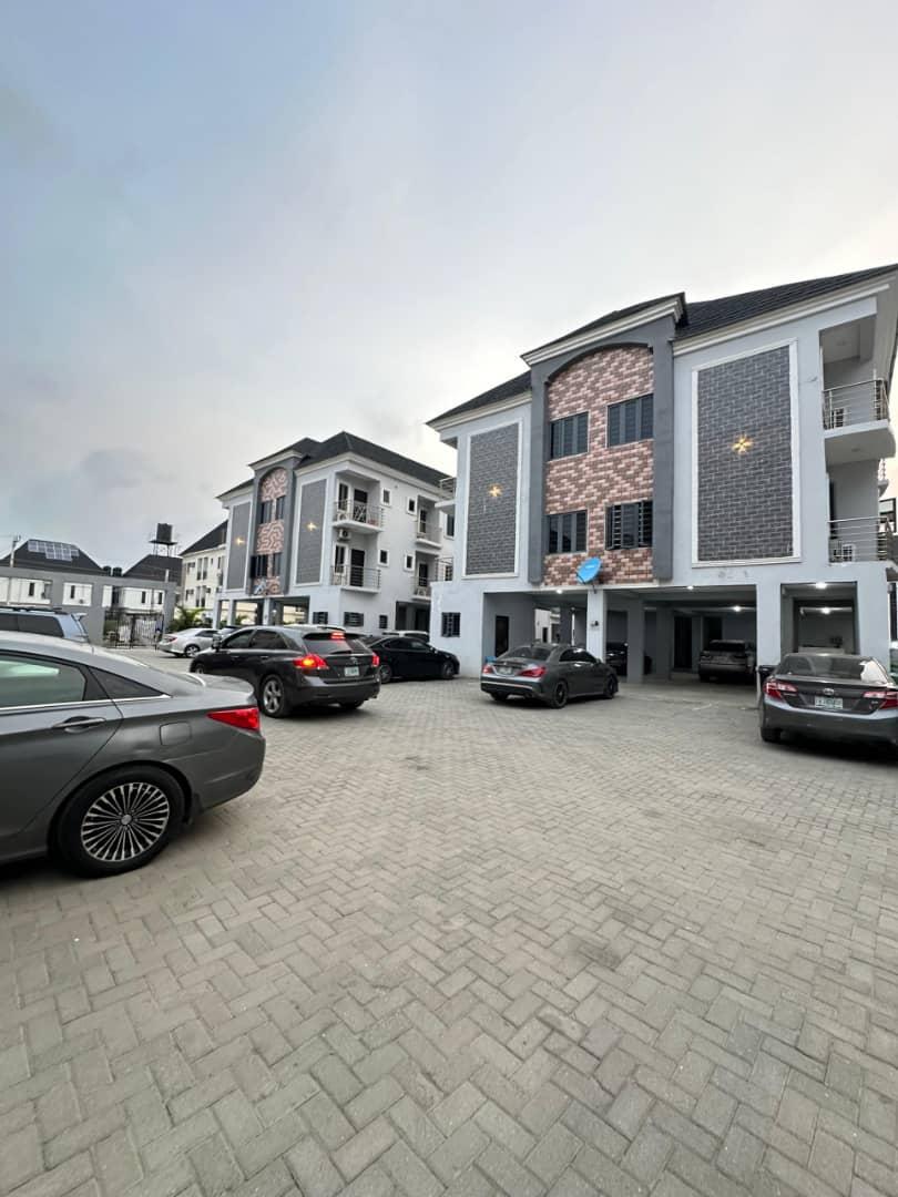 FANTASTIC FULLY FURNISHED 2 BEDROOM APARTMENT FOR LET!