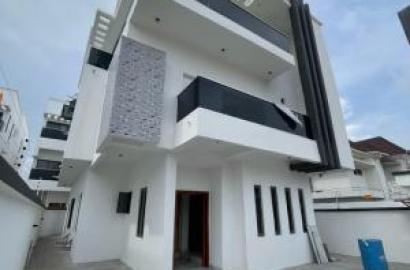 Fully Detached 5 Bedroom Smart Home Triplex With Bq