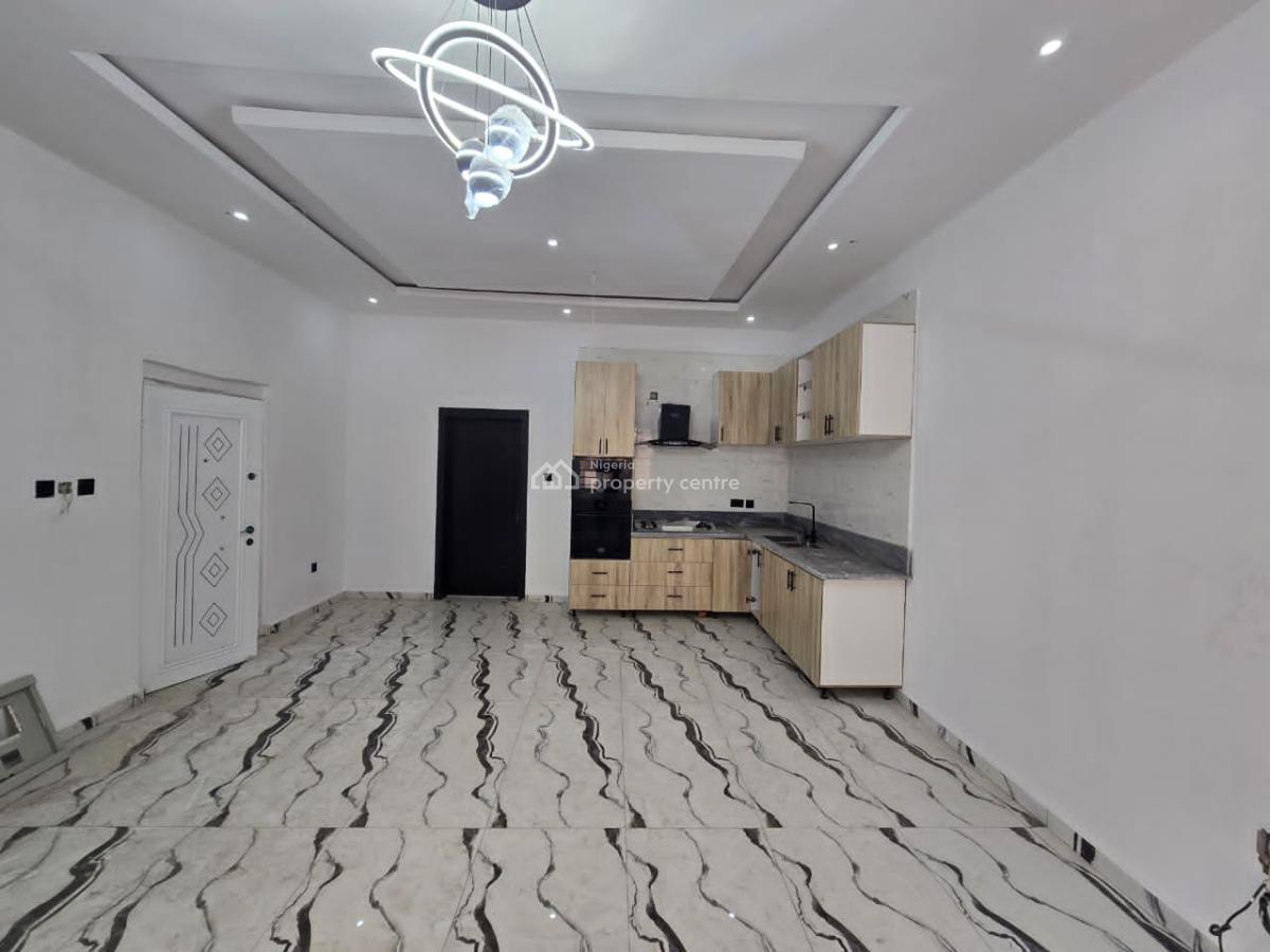 Newly Built Service One-bedroom Flat Apartment