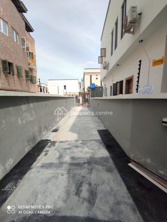 4 bedroom semi-detached duplex for sale