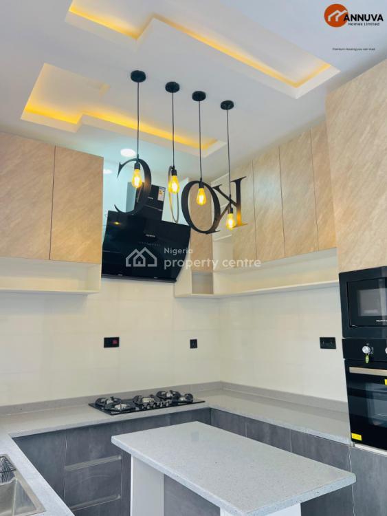 4 bedroom semi-detached duplex for sale