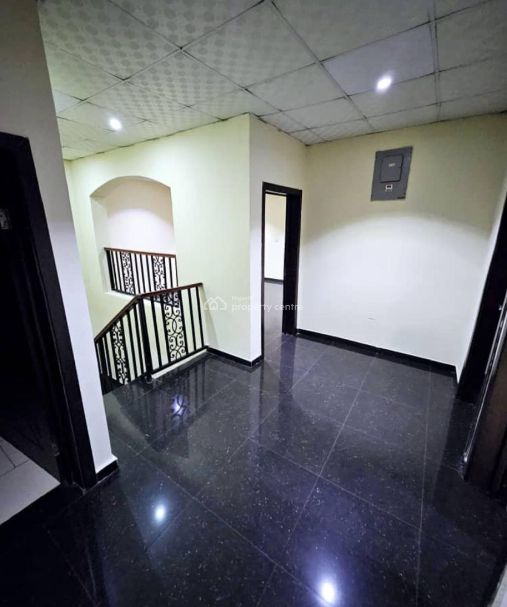 4 bedroom commercial property for rent