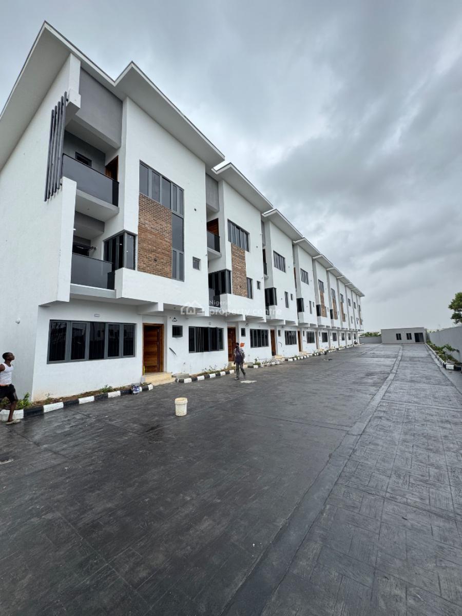 4 bedroom terraced duplex for rent
