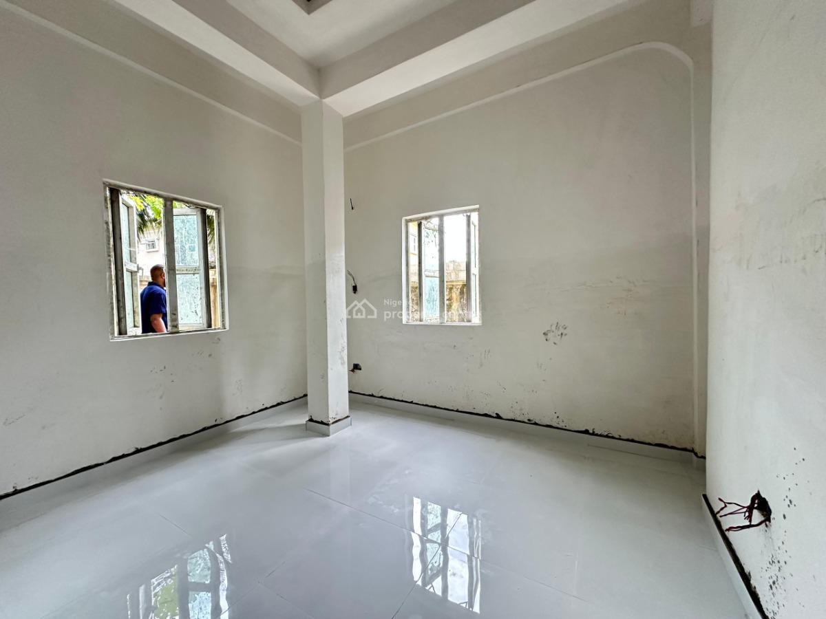 1 bedroom mini flat (room and parlour) for rent