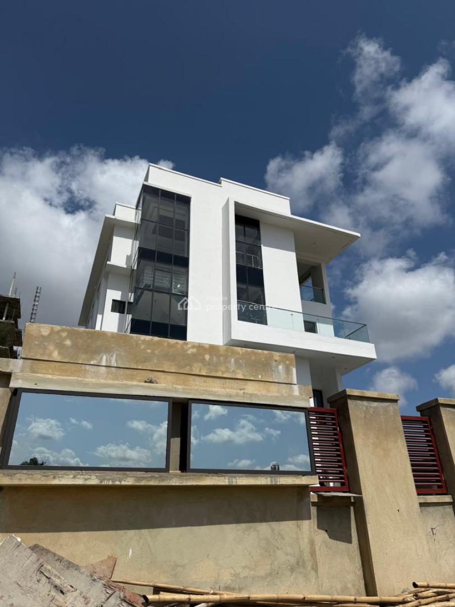 5 bedroom detached duplex for sale
