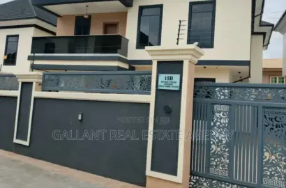 5bdrm Duplex in Omole Phase 1 for sale