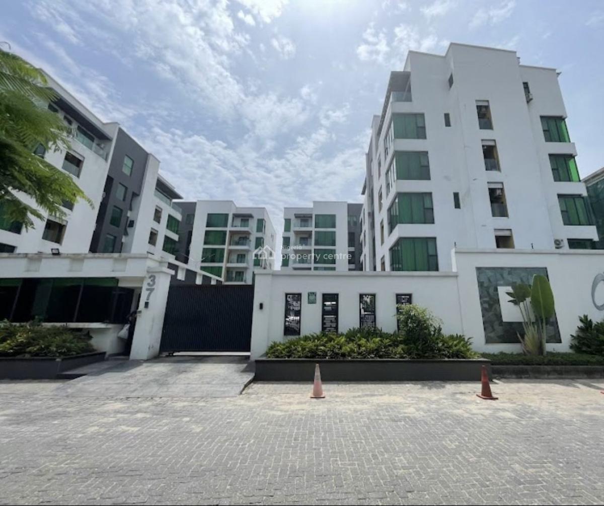 3 bedroom flat / apartment for sale