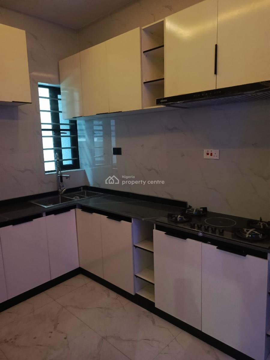 4 bedroom terraced duplex for rent