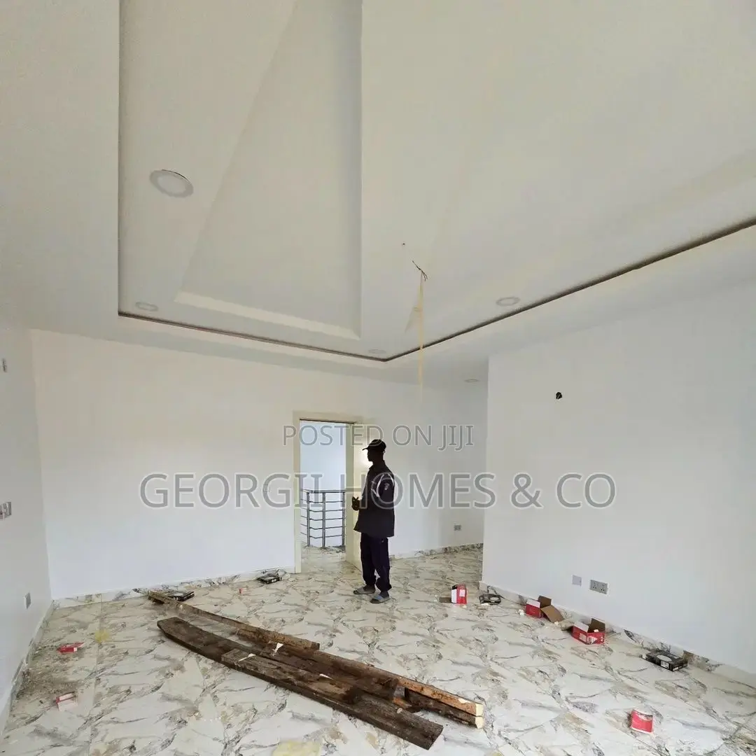 4bdrm Townhouse/Terrace in Wuse 2 for sale