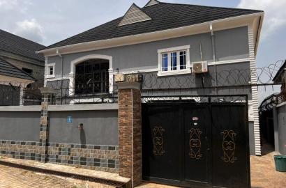 For Sale: 1 Storey Building in a highly secured and serene estate, comprising of:  Upstairs: 4 bedroom flat, all ensuite, a large sitting room and dining area, a big library, 2 balconies etc