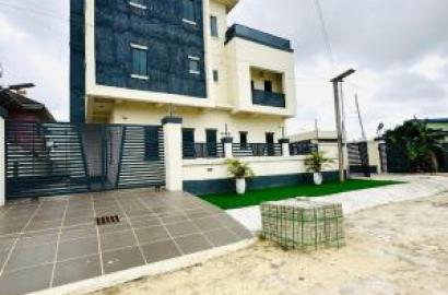 Luxury And Comfort In A 5 Bedroom Fully Detached Duplex