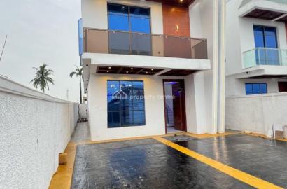 4 bedroom detached duplex for sale