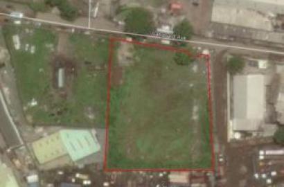 For sale: Large Parcel Of Land At Apapa (over 5,700 Sq. Metres)