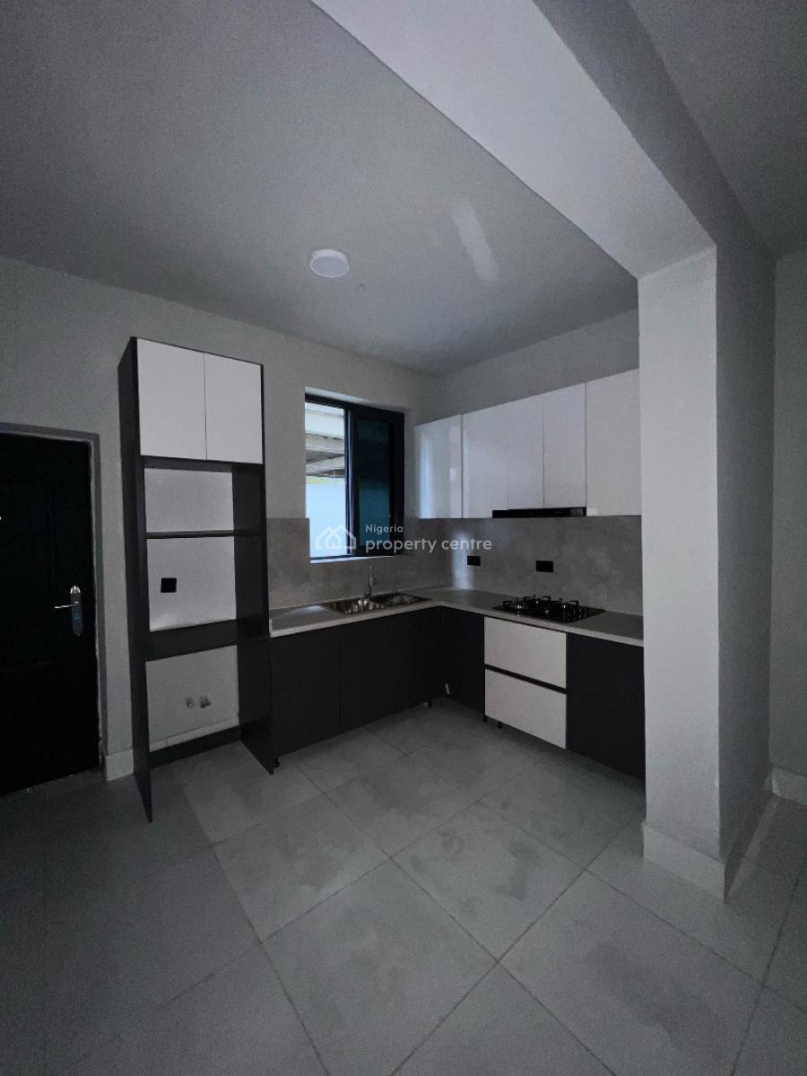 4 bedroom terraced duplex for sale