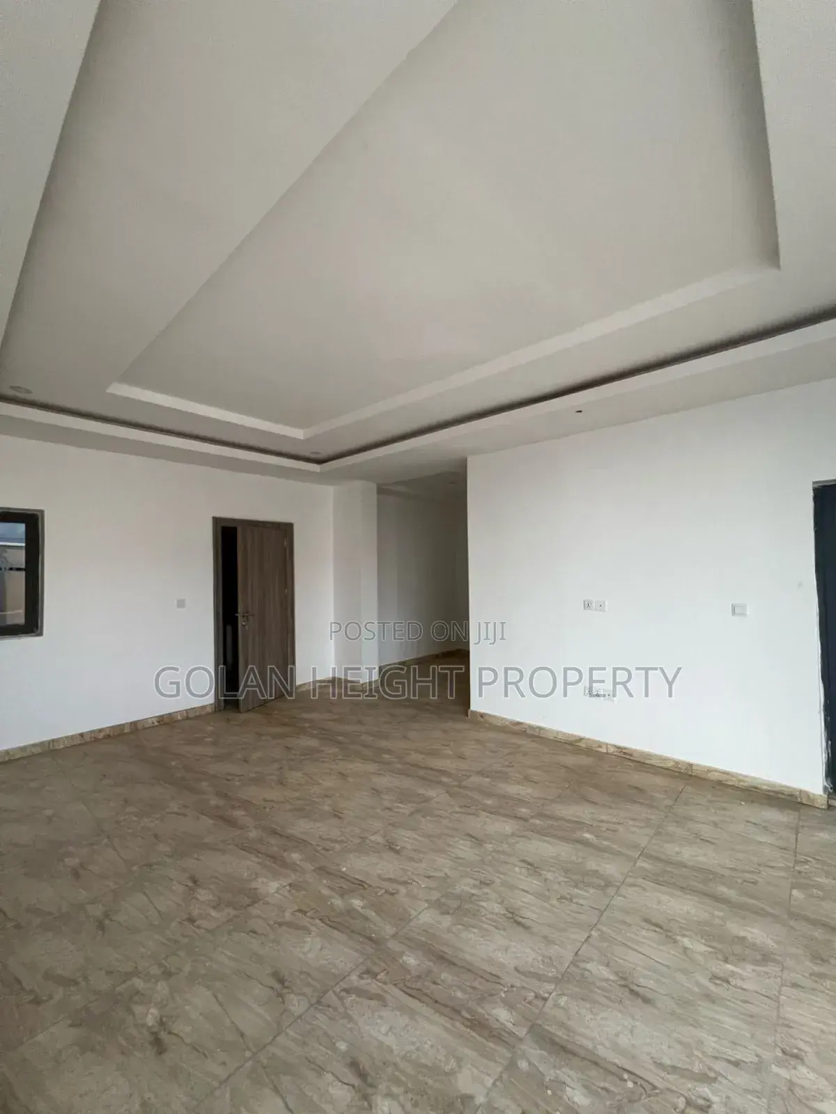 4bdrm Townhouse/Terrace in Diplomatic Zone, Katampe Extension for sale