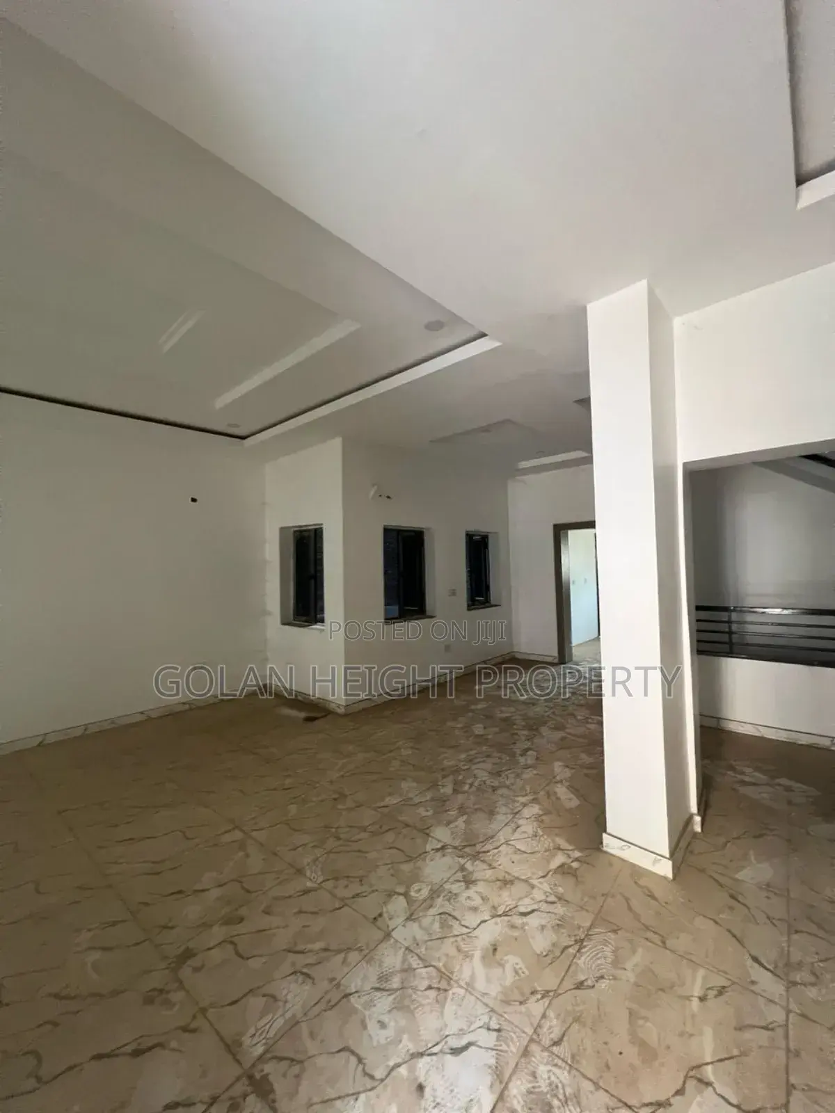 4bdrm Townhouse/Terrace in Diplomatic Zone, Katampe Extension for sale