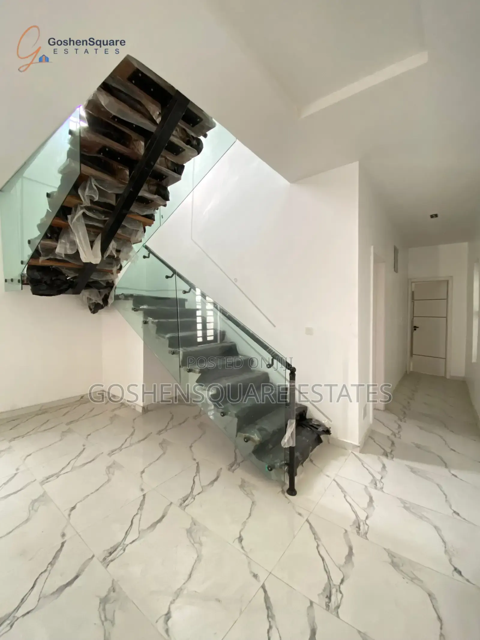 4bdrm Duplex in Lekki for sale