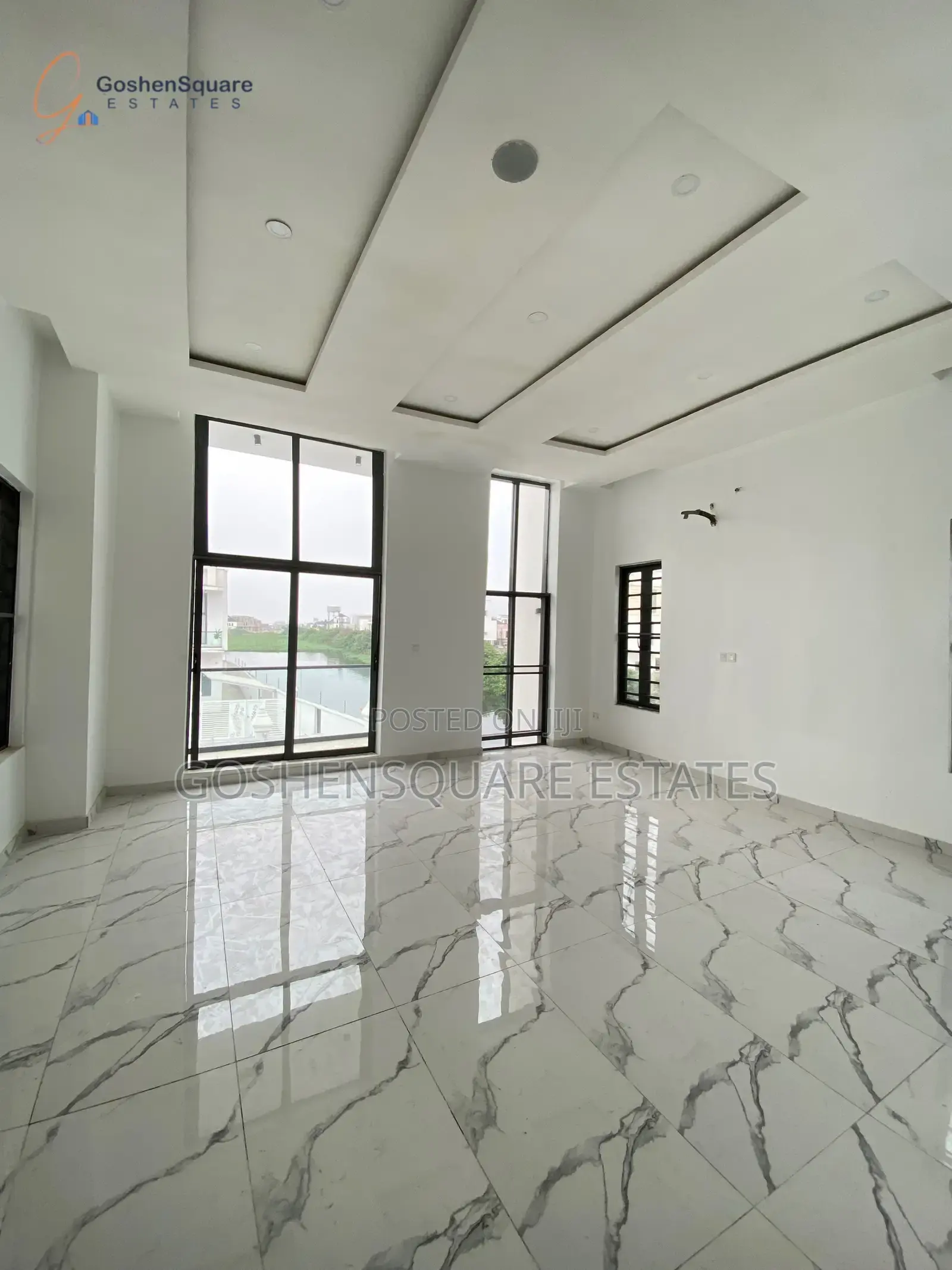 4bdrm Duplex in Lekki for sale
