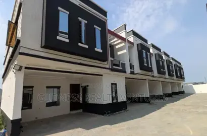 2bdrm Townhouse/Terrace in Lekki for sale