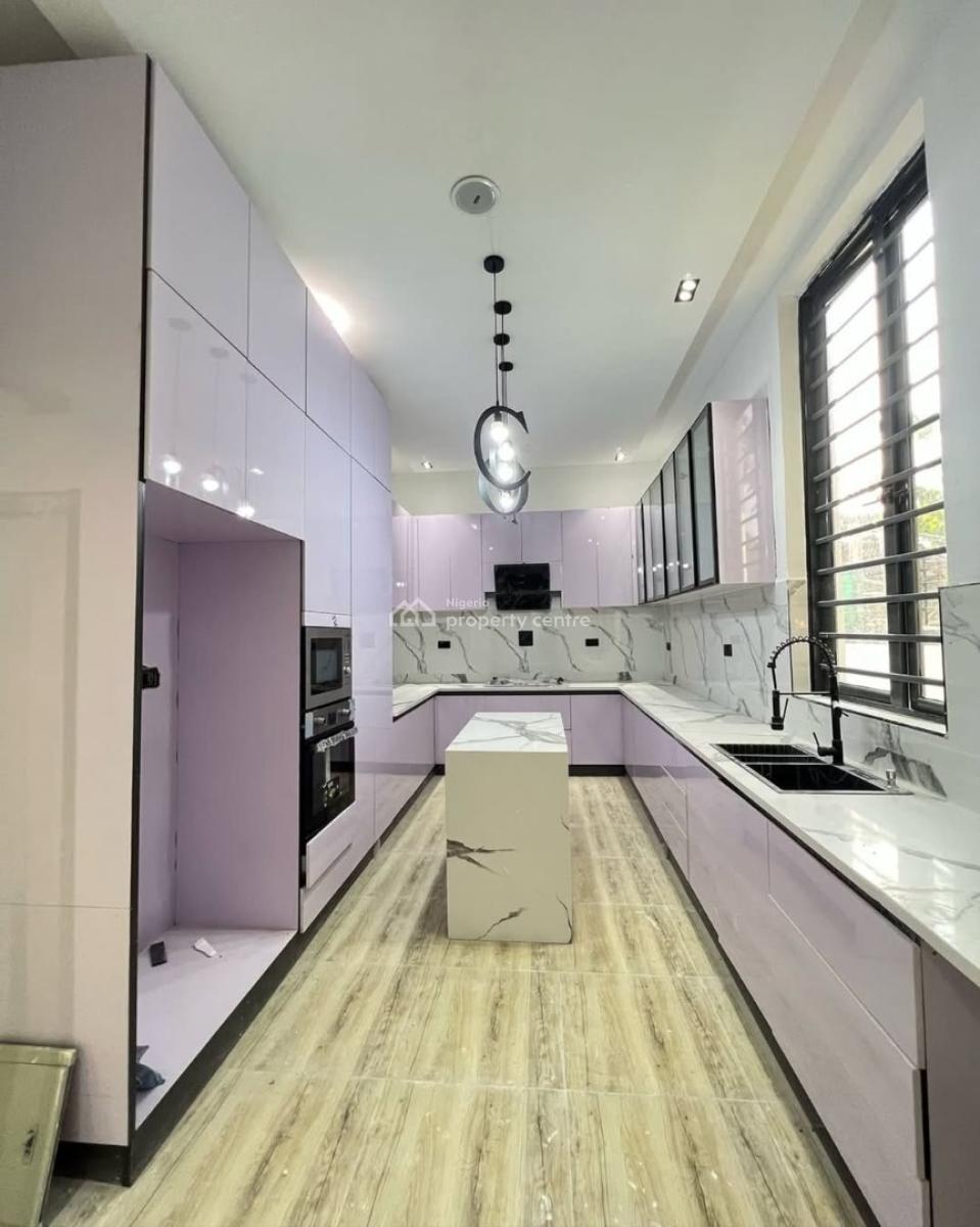 5 bedroom detached duplex for sale