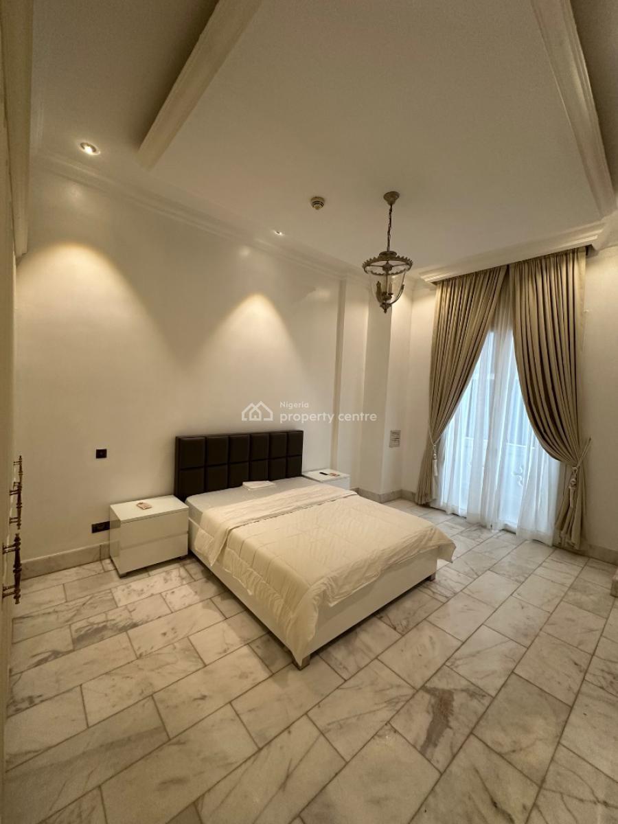 Luxury 3 Bedroom Apartment With A Bq