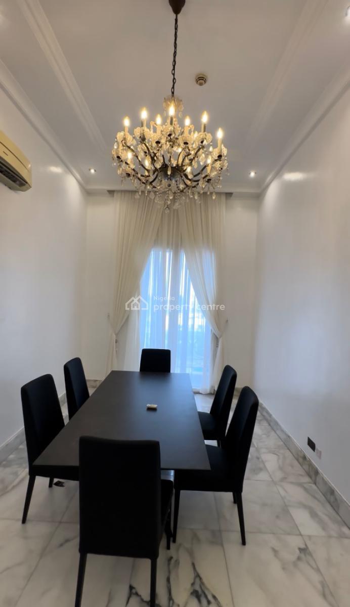 Luxury 3 Bedroom Apartment With A Bq