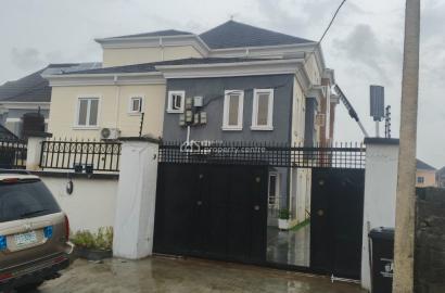 14 bedroom flat / apartment for sale