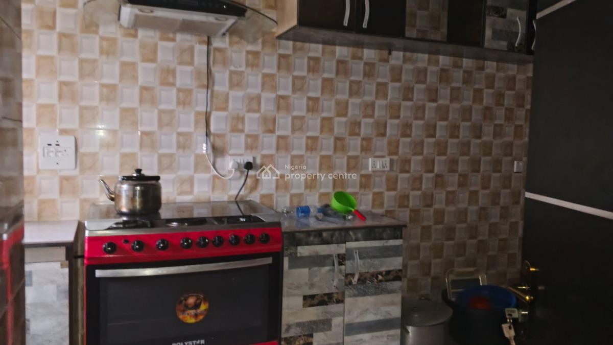 14 bedroom flat / apartment for sale