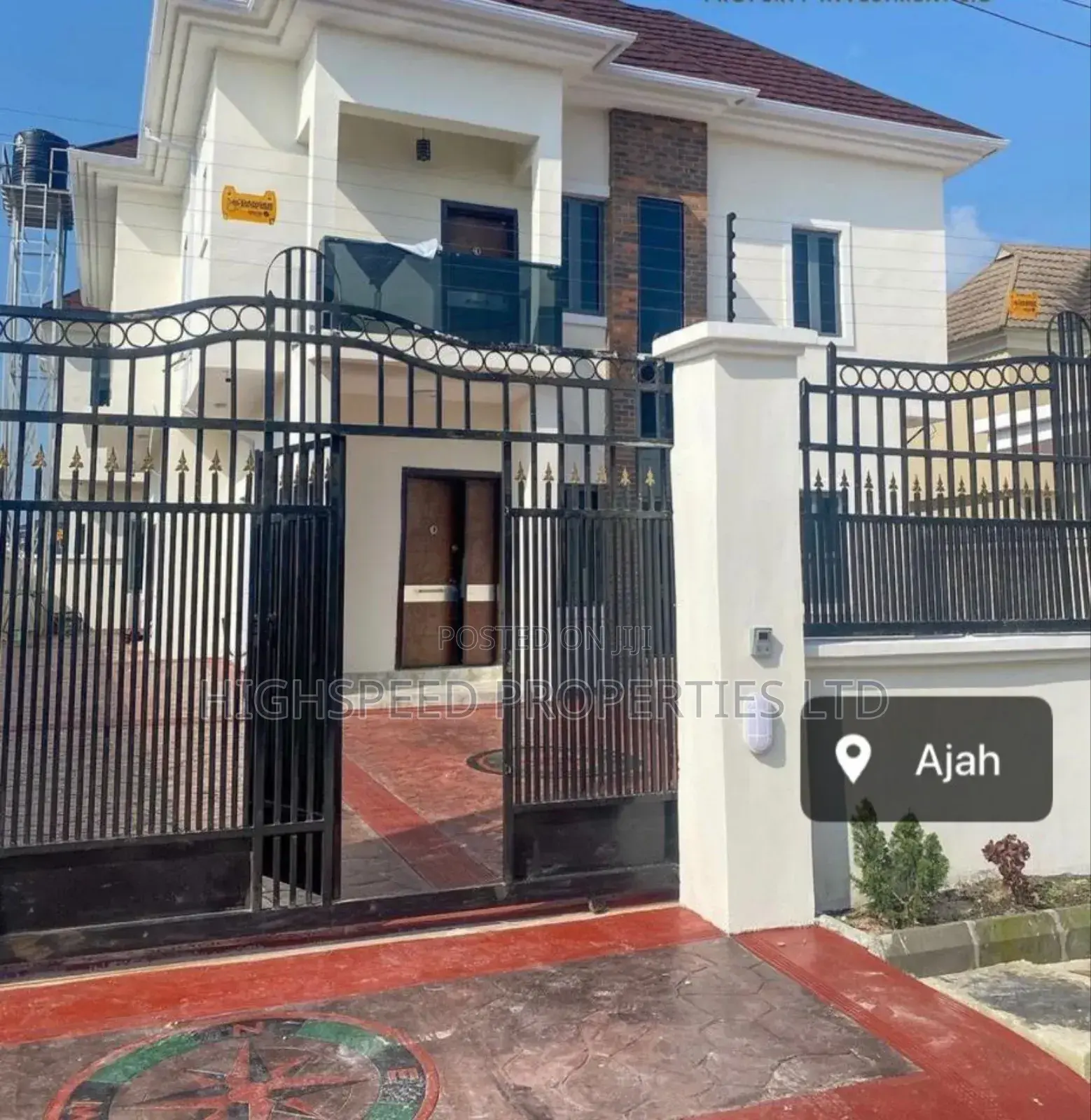 5bdrm Duplex in Thomas Estate for sale